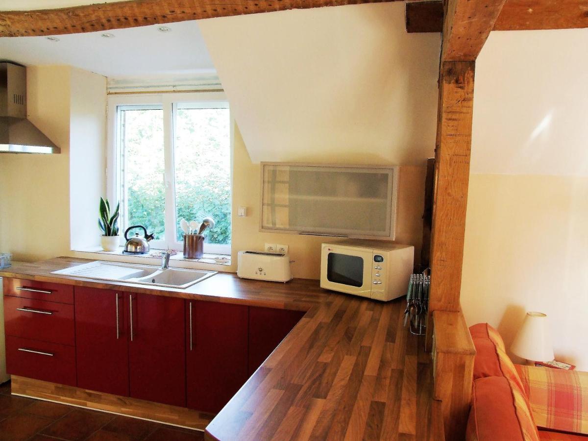Апартаменти Le Glycine A Manoir Sainte Cecile Juvigny-Val-d'Andaine Екстер'єр фото